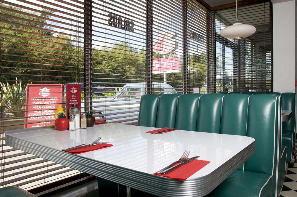 7Hotel Diner Холстед Экстерьер фото