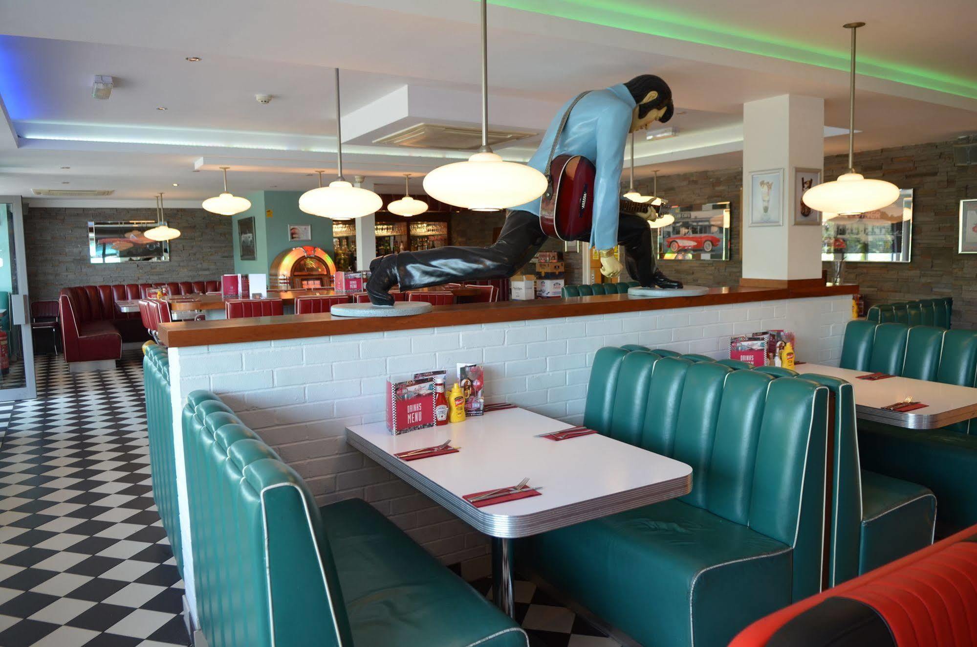 7Hotel Diner Холстед Экстерьер фото